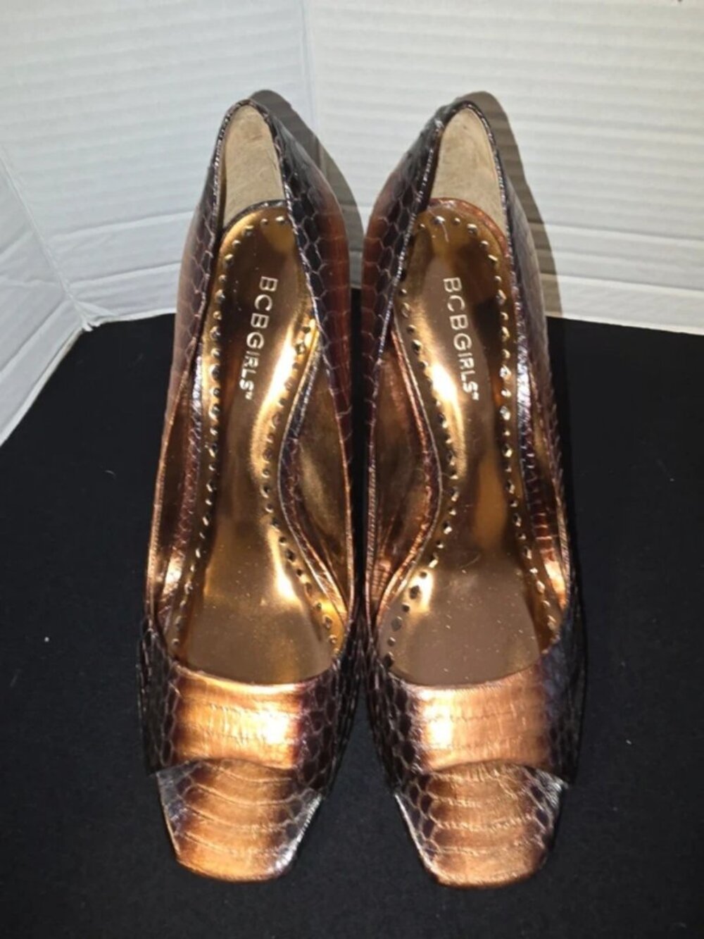 Women's Size 8 1/2 BCBGirls Heels